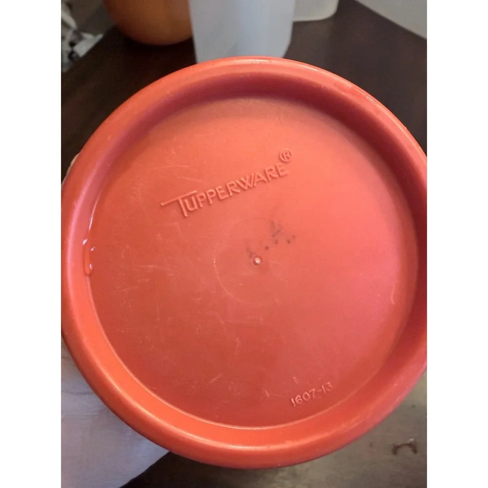 Vintage Tupperware Red Modular Plates With Lids